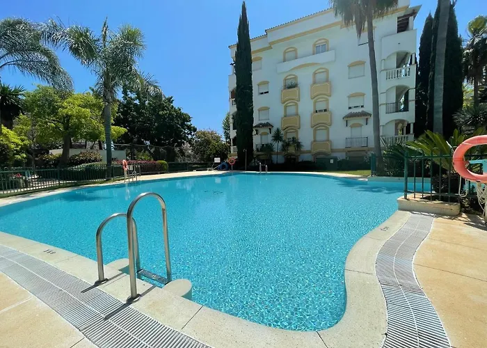 Hacienda De Los Nagueles Golden Mile - Eaw Homes